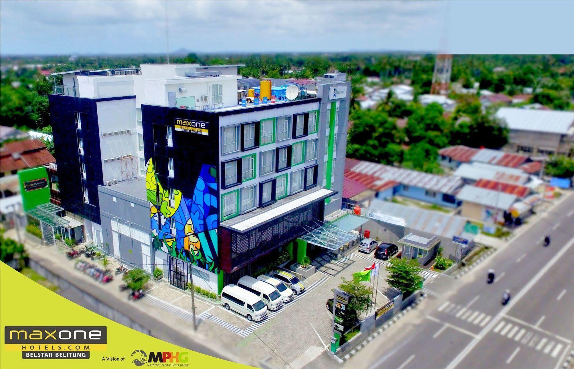 MaxOneHotels at Belstar Belitung Tanjung Pandan Exterior foto